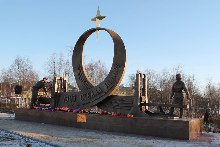 памятник в.jpg памятник в.jpg
